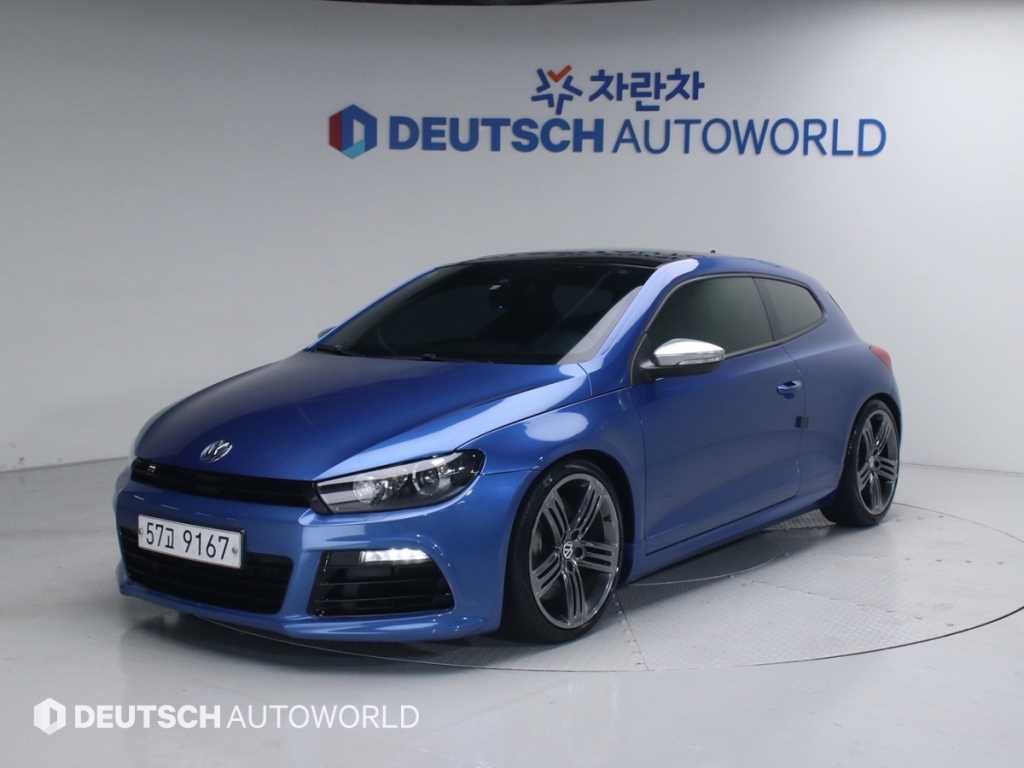 시로코 2.0 TSI R 2013년식