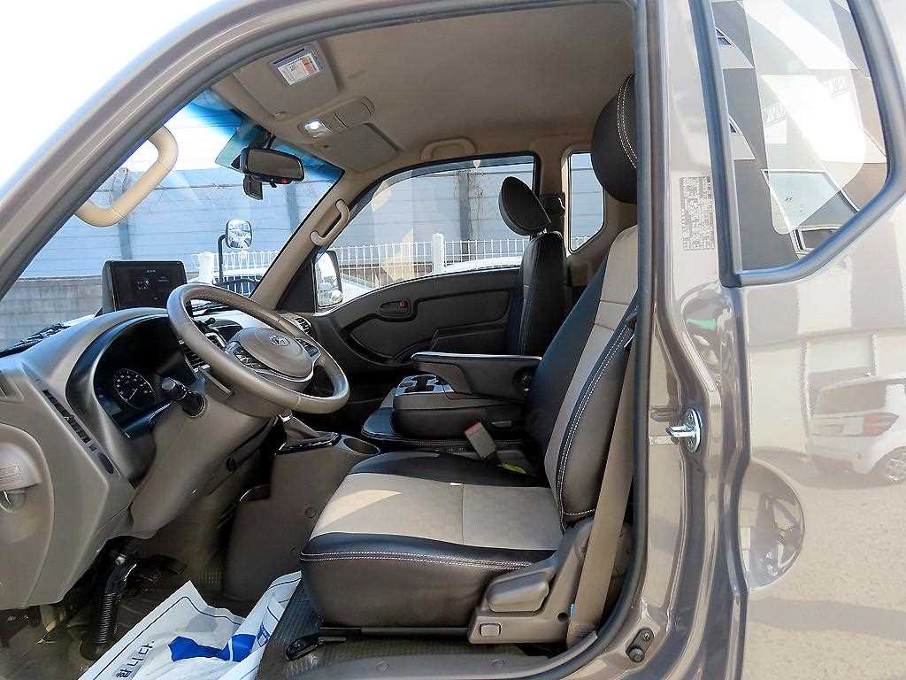 Hyundai Porter 1.0 Ton/ Super Cab/ Long Wheelbase/ Smart Special 7