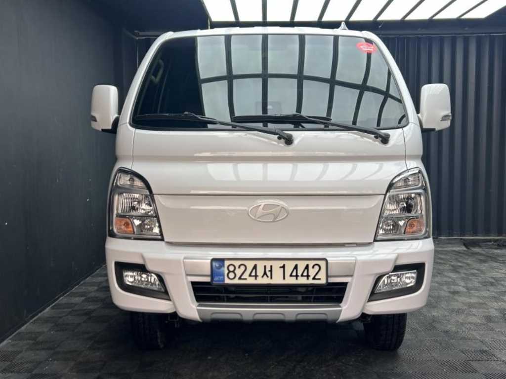 Hyundai Porter 4WD/ Double Cab/ Long Wheelbase Premium