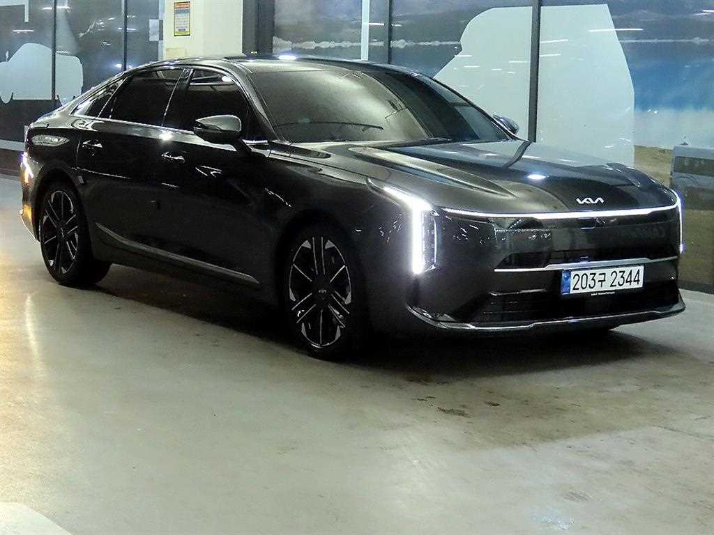 Kia K8 2.5 2WD Signature