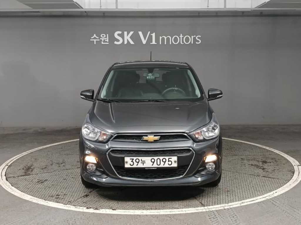 Chevrolet Spark LT Plus C-TECH