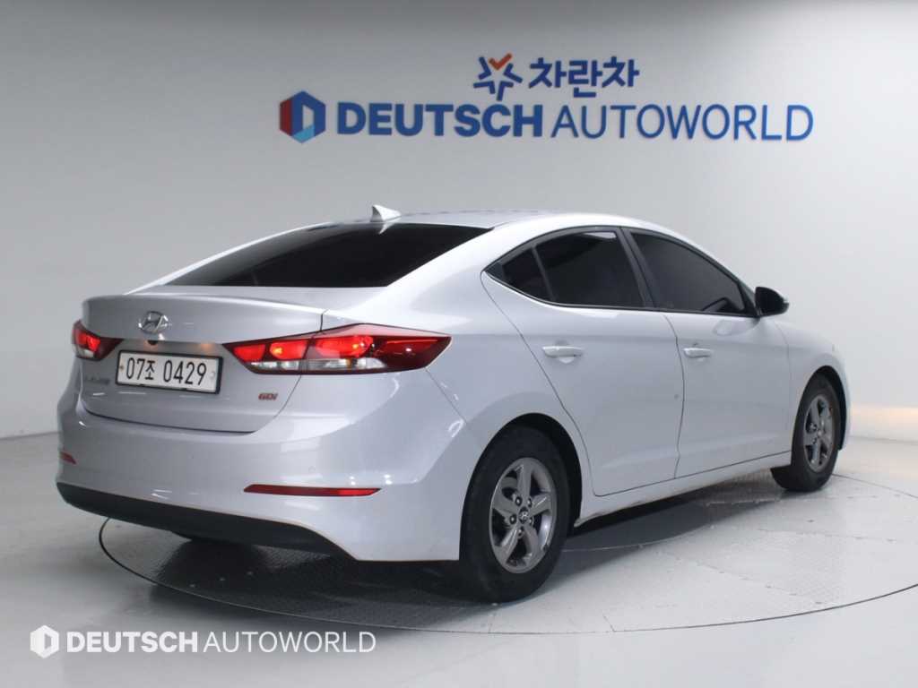 현대 아반떼 1.6 GDI 스마트 사진 2/20