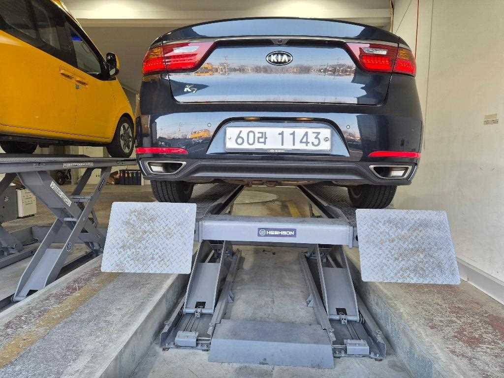 Kia K7 2.4 GDI Limited 3