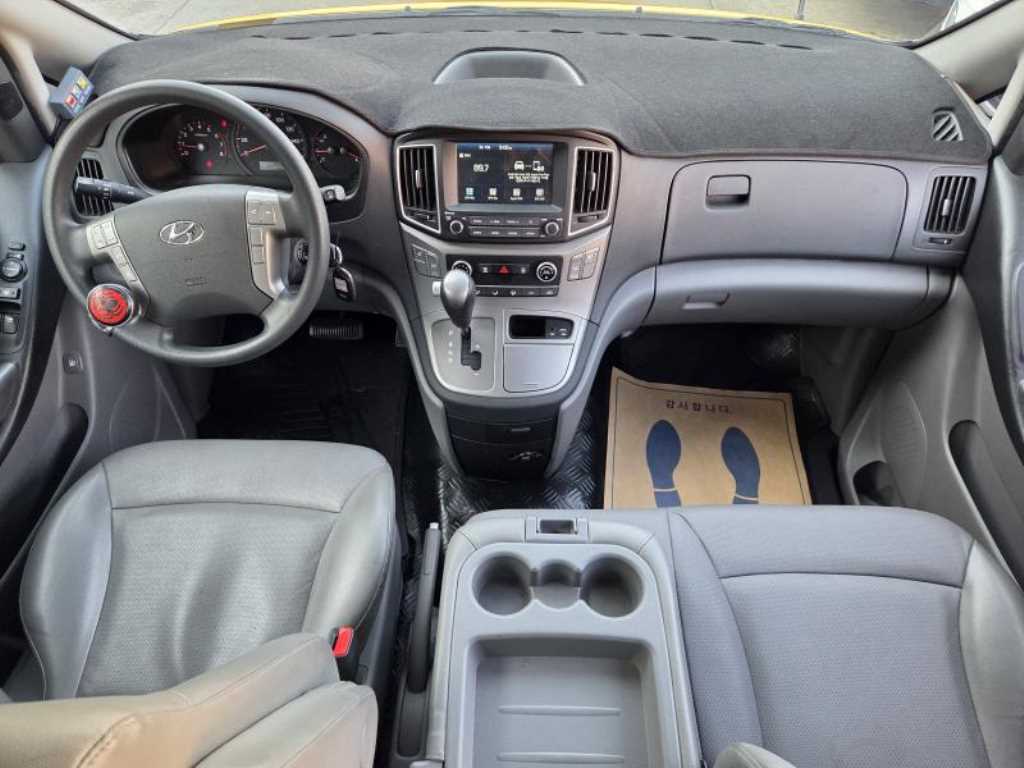 Hyundai Starex LPi 9