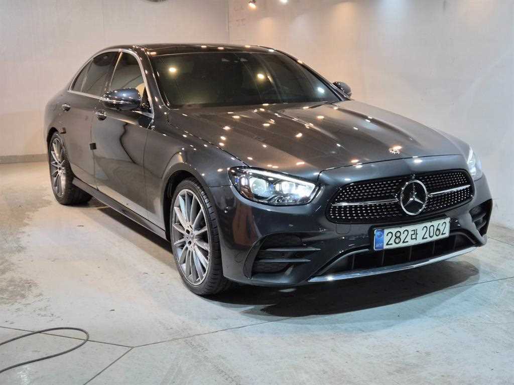 벤츠 E 클래스 E350 4MATIC AMG line 에디션 사진 2/20