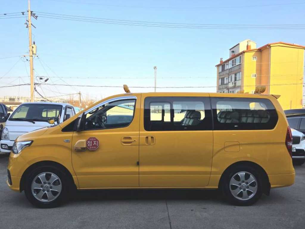 Hyundai Starex LPi 4