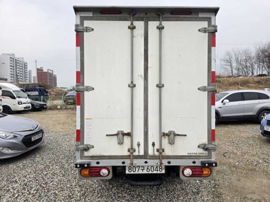 Hyundai Porter Super Cab/ Long Wheelbase Smart 7