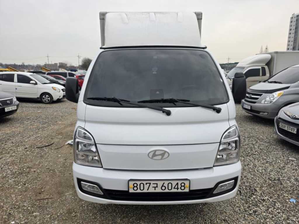 Hyundai Porter Super Cab/ Long Wheelbase Smart 4