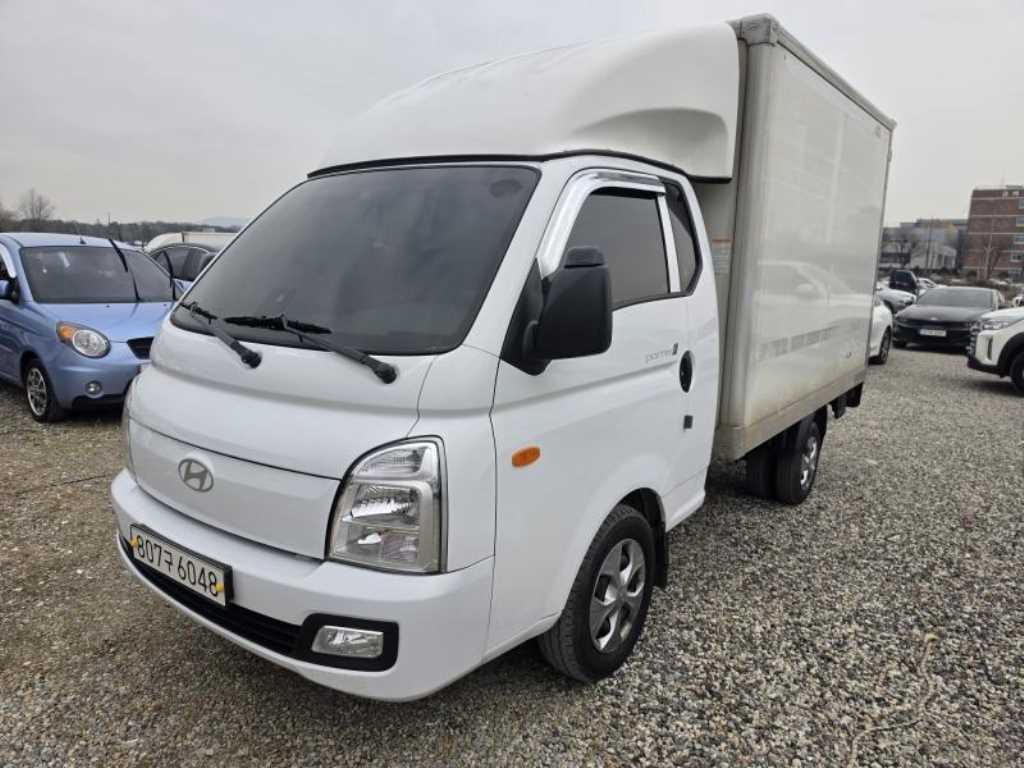 Hyundai Porter Super Cab/ Long Wheelbase Smart 3