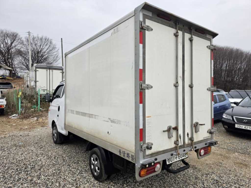 Hyundai Porter Super Cab/ Long Wheelbase Smart 8