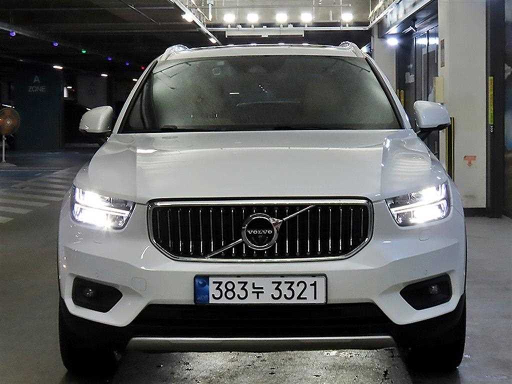 Volvo XC40 B4 AWD Inscription 3