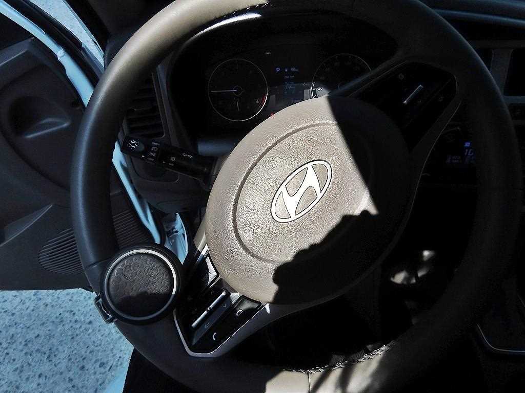 Hyundai Porter Super Cab/ Long Wheelbase Smart 10