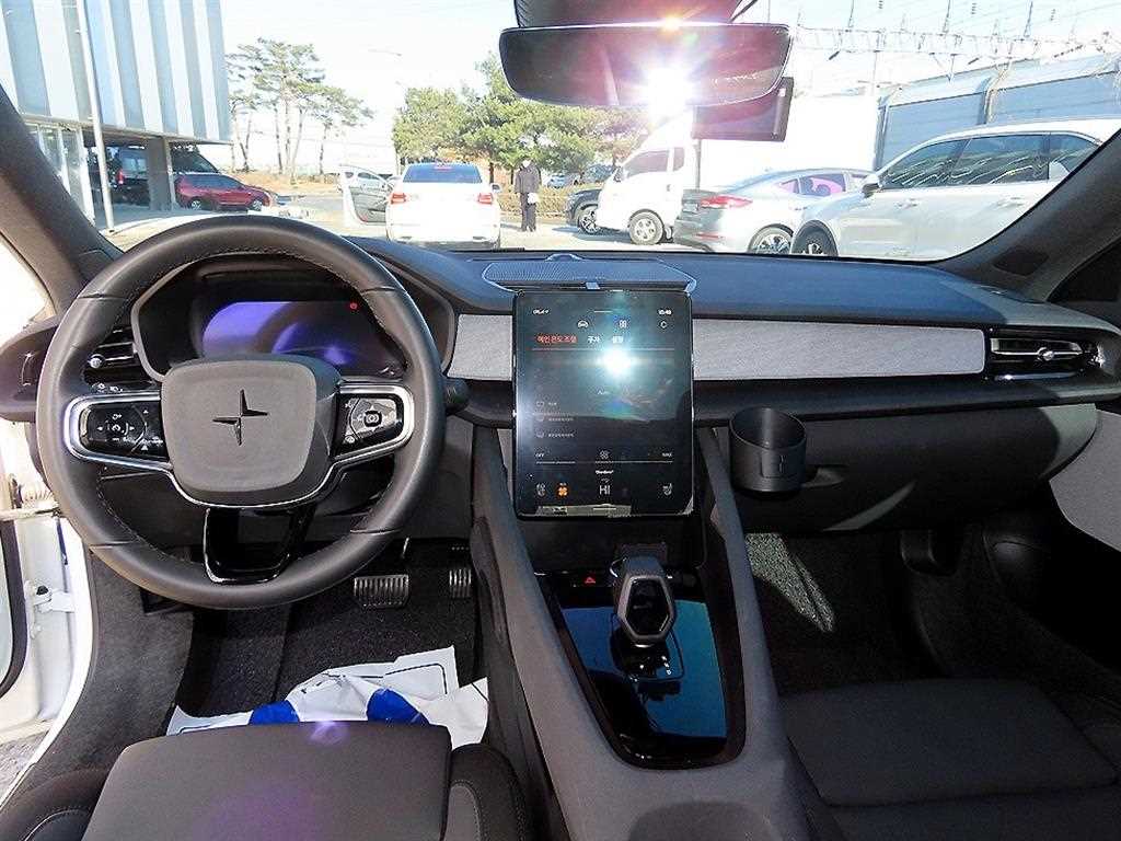 Polestar 2 Long Range Single Motor 8