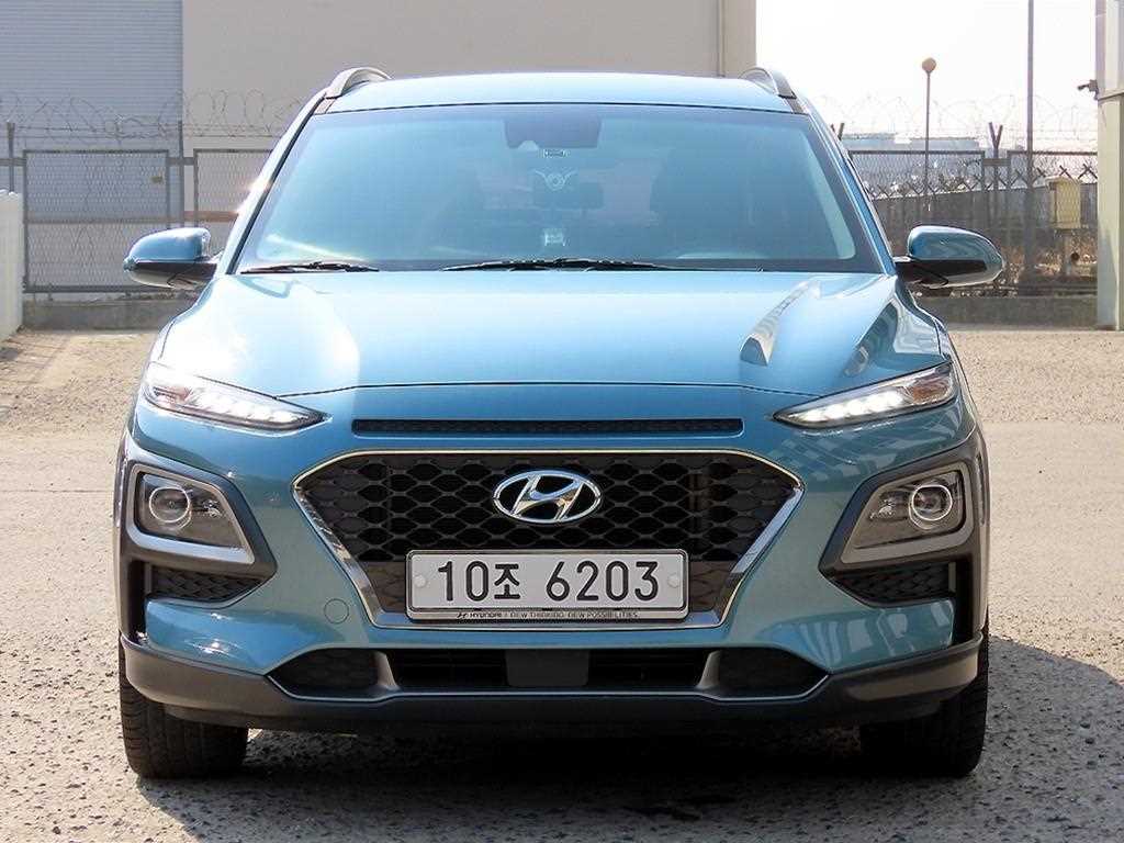 코나 1.6 터보 4WD 모던 아트 2018년식