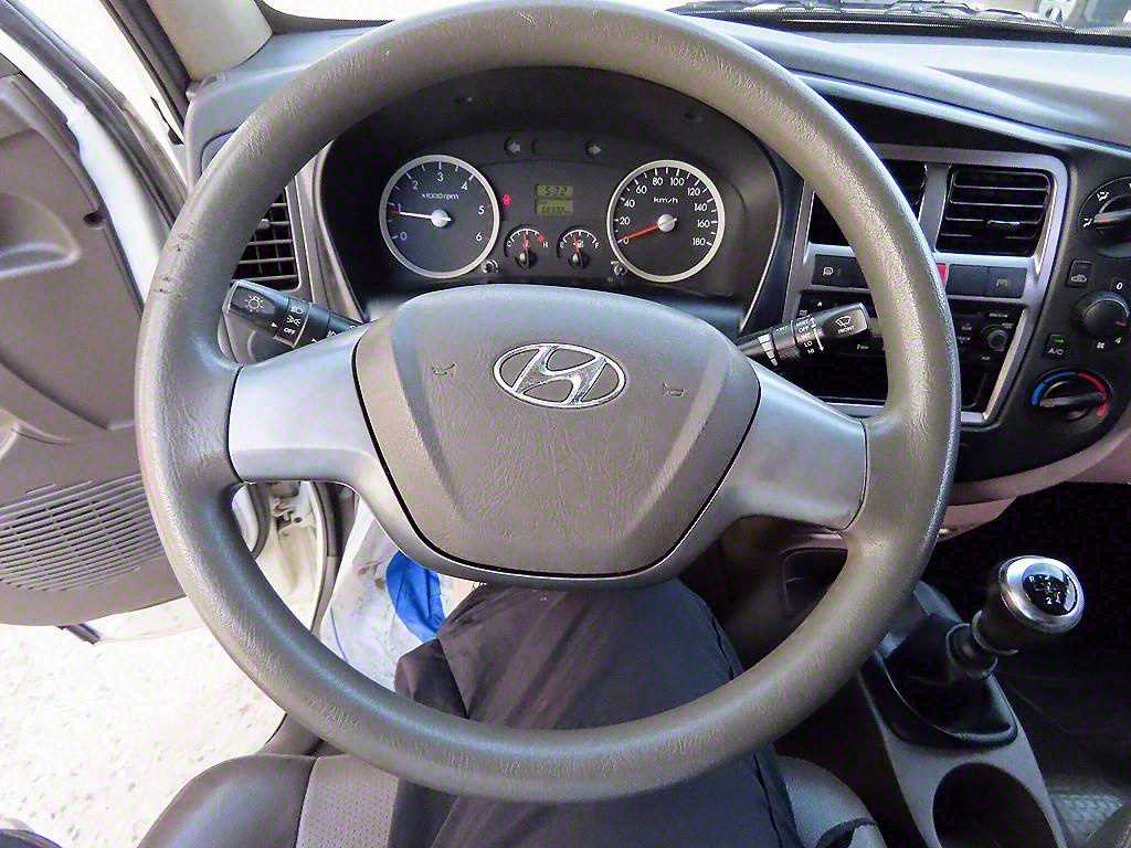 Hyundai Porter Super Cab/ Long Wheelbase 10