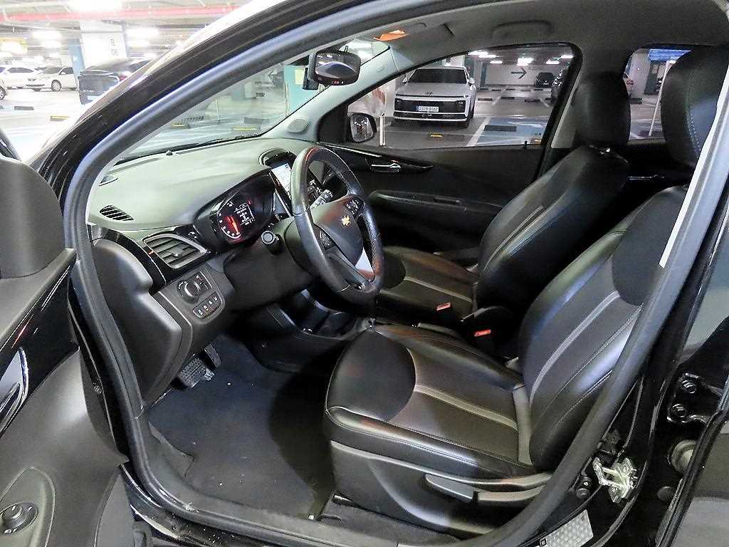 Chevrolet Spark Premier 7