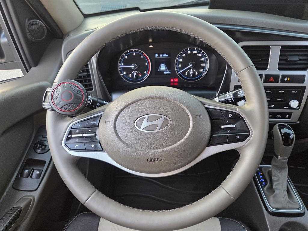 Hyundai Porter Super Cab/ Long Wheelbase Smart 10