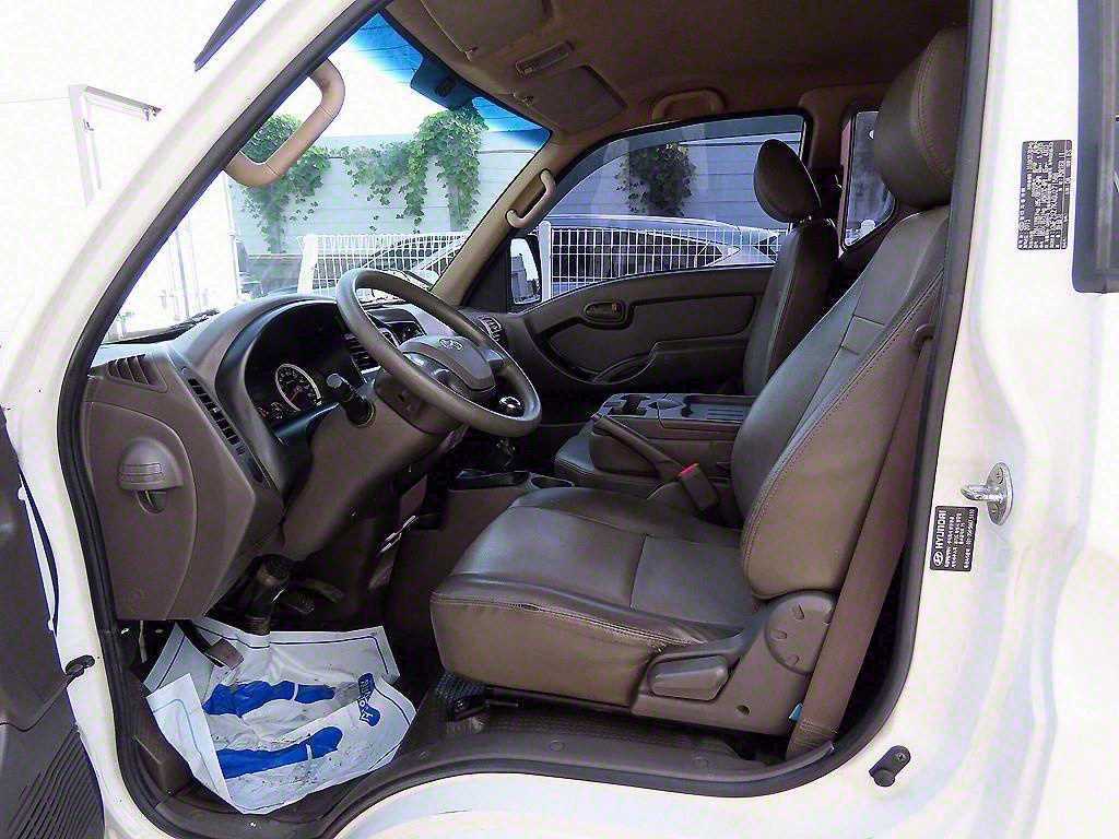 Hyundai Porter Super Cab/ Long Wheelbase 8