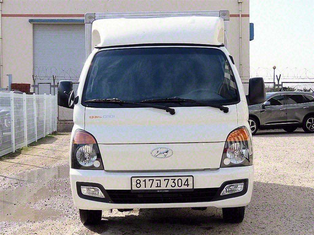 Hyundai Porter Super Cab/ Long Wheelbase 2