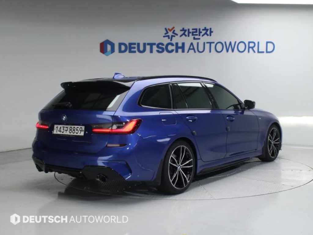 BMW 3시리즈 320d 투어링 M 스포츠 사진 2/20