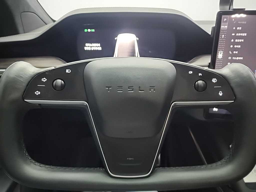 Tesla Model X AWD 10