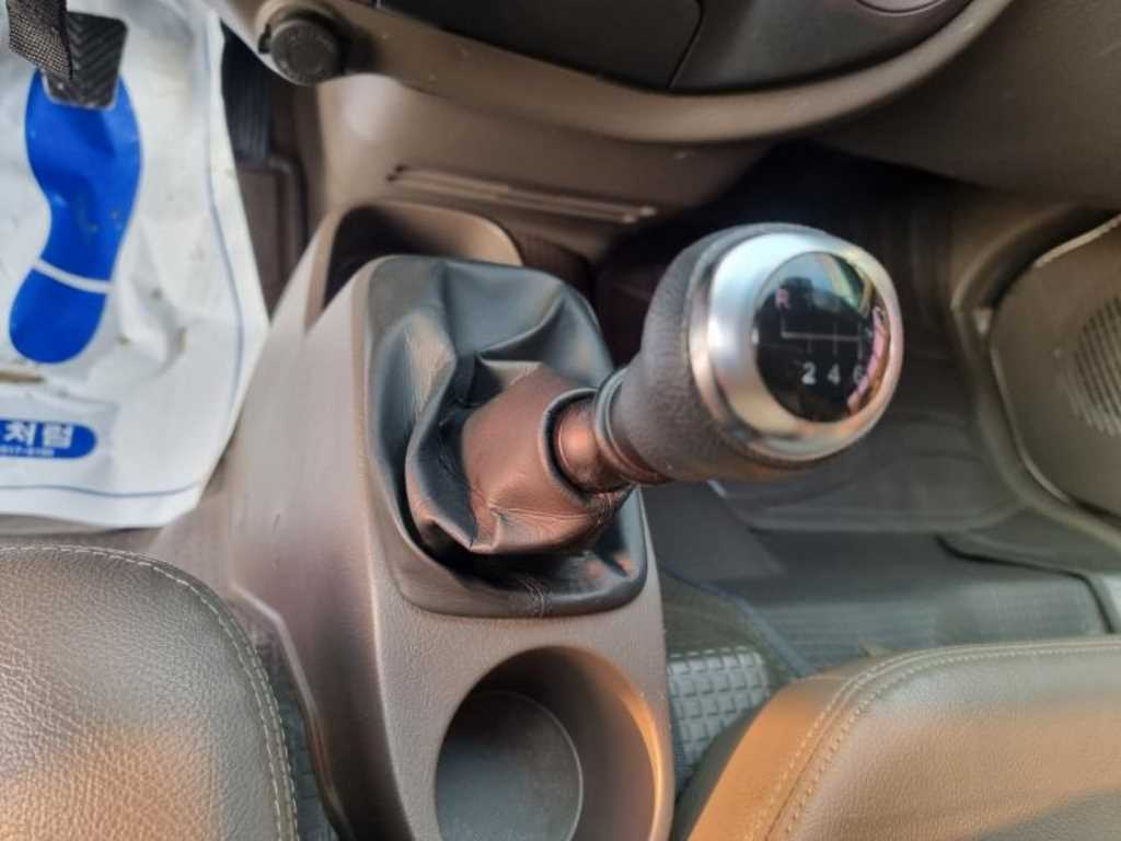 Hyundai Porter Super Cab/ Long Wheelbase Super 10