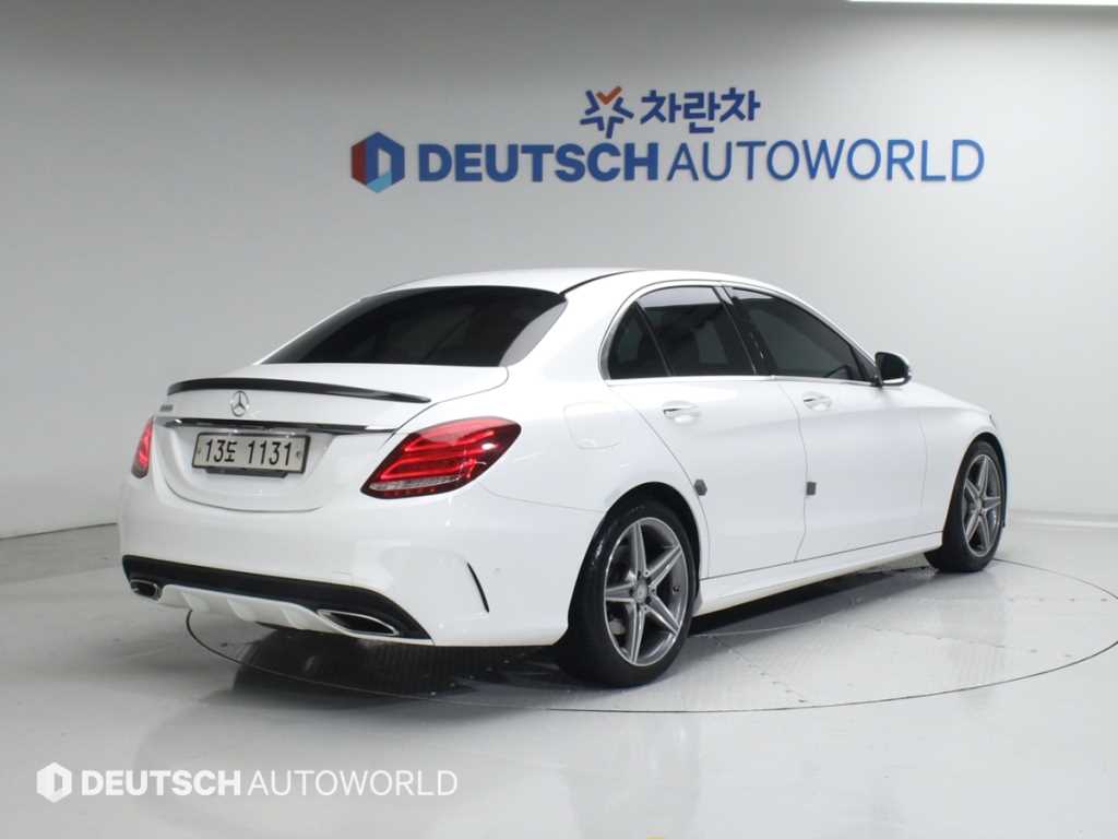 벤츠 C 클래스 C200 AMG LINE 사진