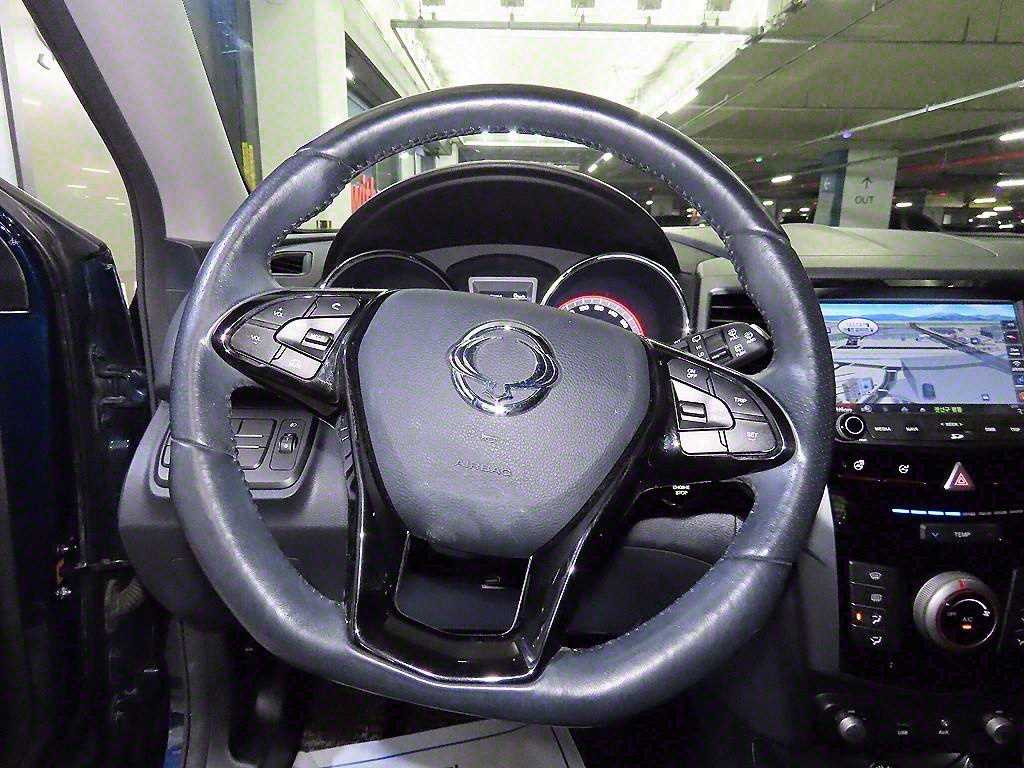 KG Mobility (Ssangyong) Tivoli 2WD Gasoline Gear Edition 9