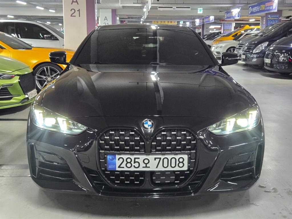 BMW 4 Series 420i Coupe M Sport Pro 3