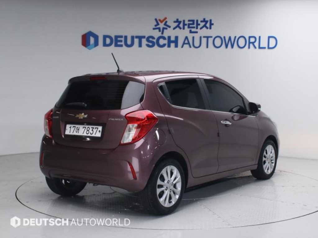 쉐보레 스파크 프리미어 사진 2/20