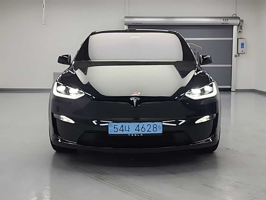 Tesla Model X AWD 3