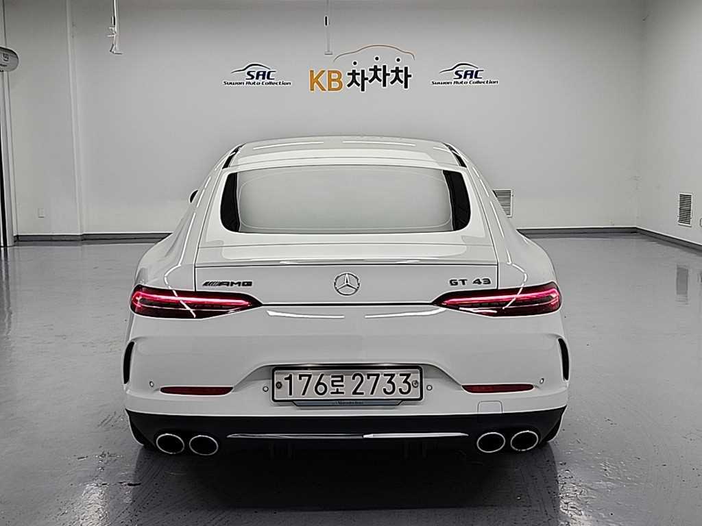 Mercedes-Benz AMG GT 4 Duo 43 4MATIC+ 4