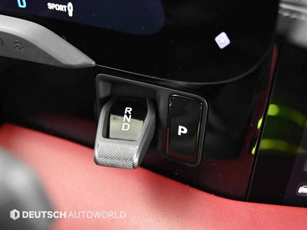 Porsche Taycan 4S 10