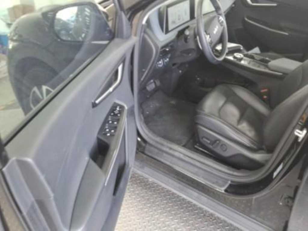 Kia EV6 Long Range Air 9