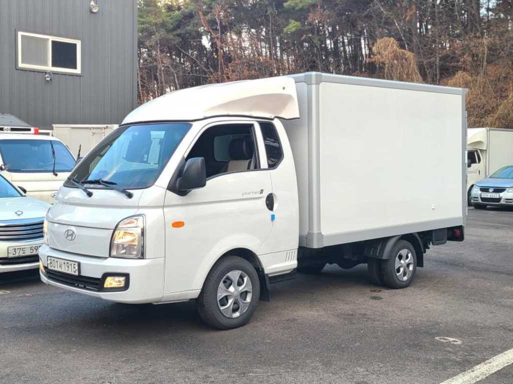 Hyundai Porter Super Cab/ Long Wheelbase Smart 4