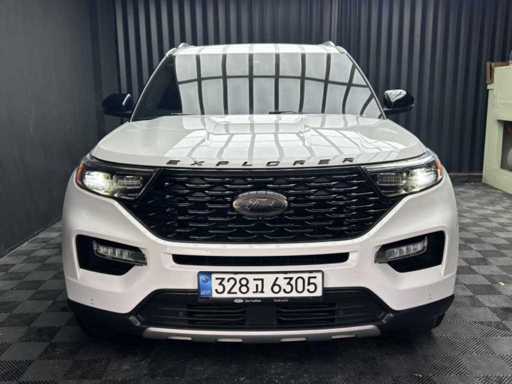 익스플로러 6세대 3.0 AWD 플래티넘 2022년식