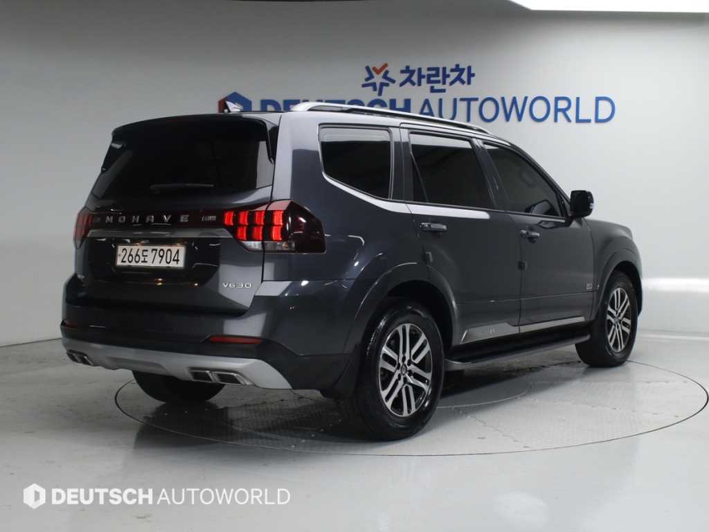 기아 모하비 4WD 플레티넘 5인승 사진 2/20