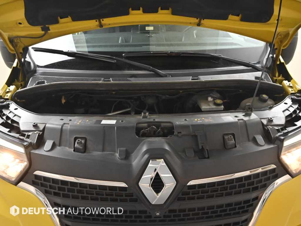 Renault Master 2.3 7