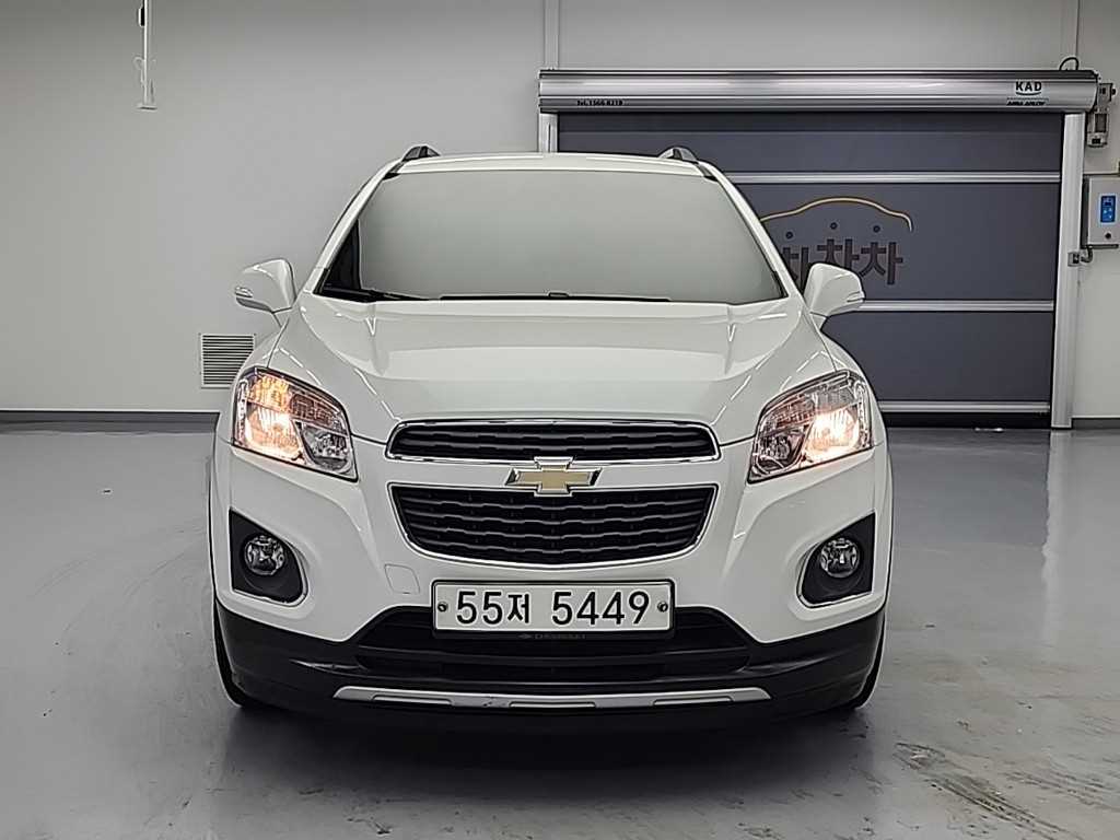 쉐보레 트랙스 1.4 LT 래더패키지 사진 2/18