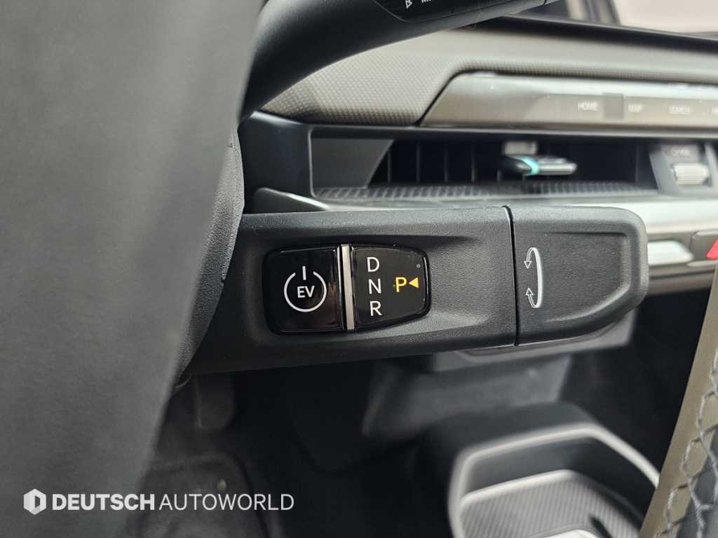 Kia EV4 Long Range Air 10