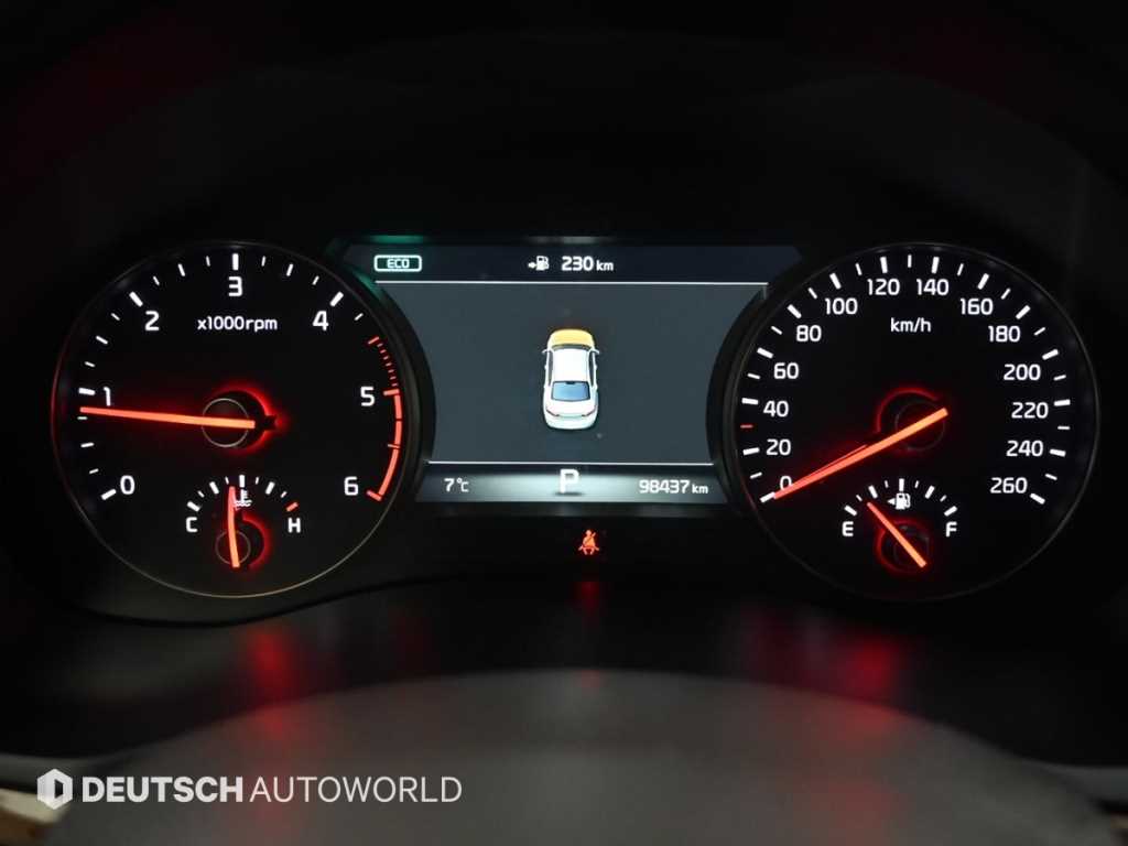 Kia K7 Diesel R 2.2 Limited 9