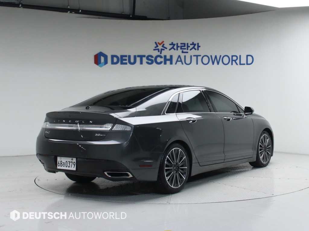 링컨 MKZ 2.0 사진 2/20