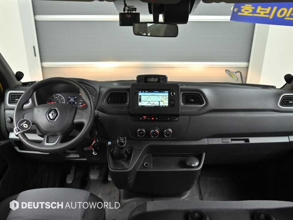 Renault Master 2.3 8