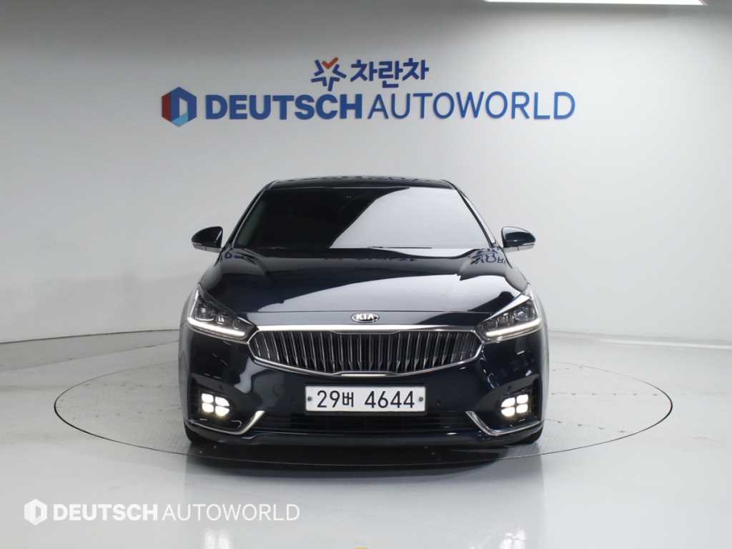 Kia K7 Diesel R 2.2 Limited 4