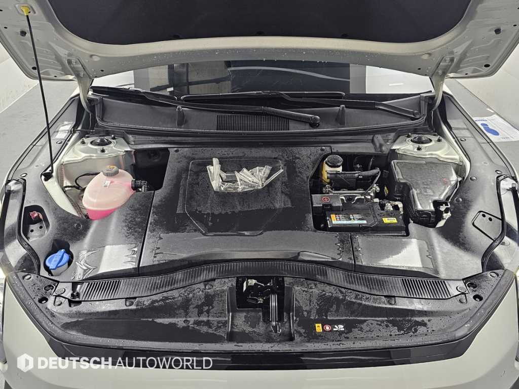 Kia EV4 Long Range Air 7