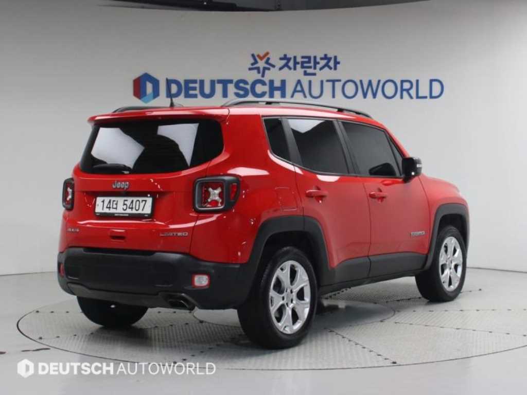 지프 레니게이드 2.4 리미티드 AWD 사진 2/20