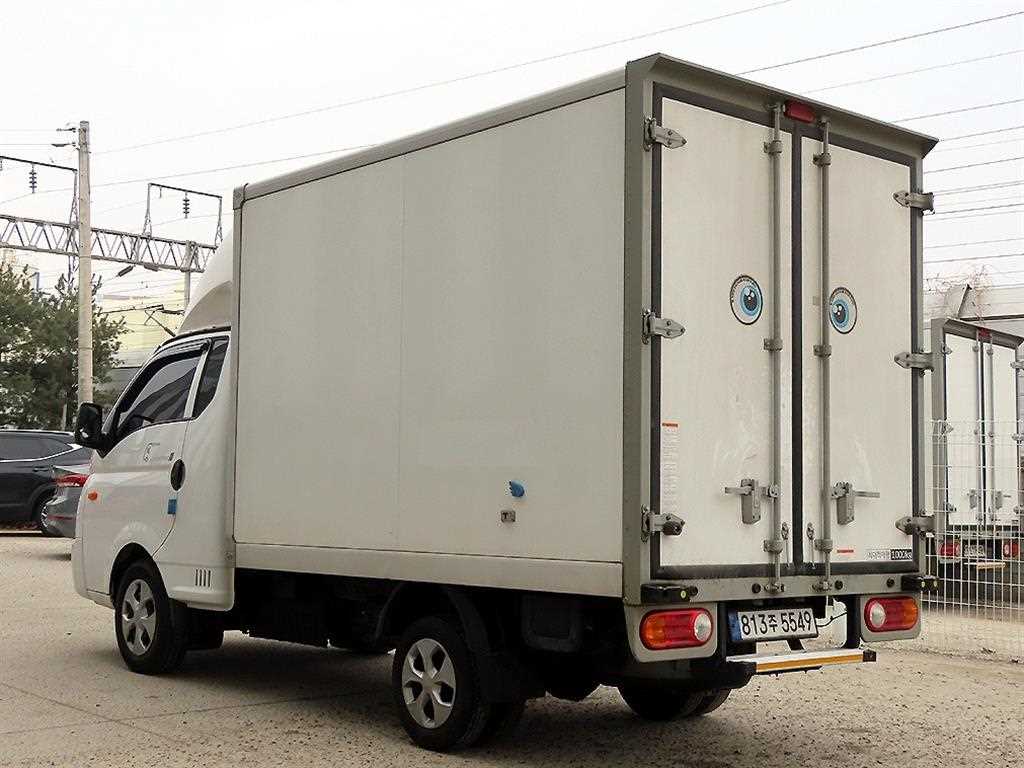 Hyundai Porter Super Cab/ Long Wheelbase Smart 4