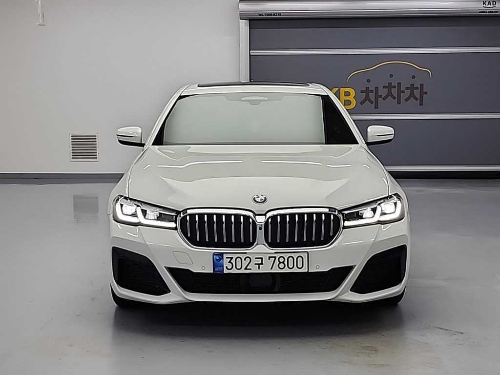 BMW 5 Series 530i M Sport 4