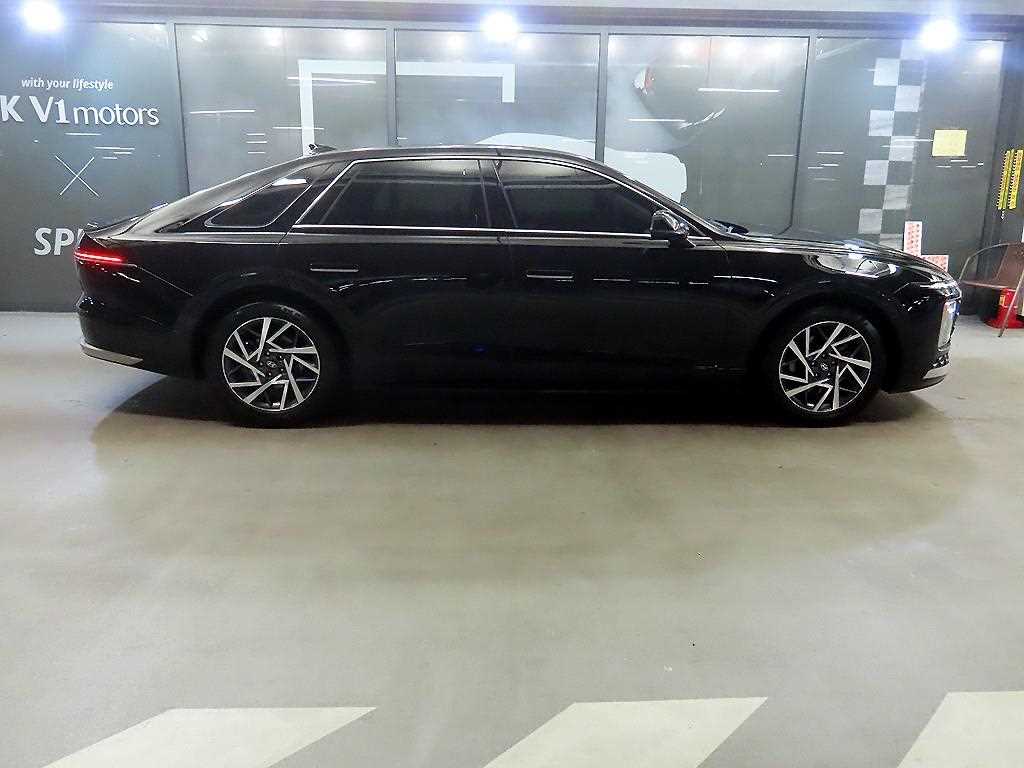 Hyundai Grandeur Gasoline 2.5 2WD Premium — фото 3