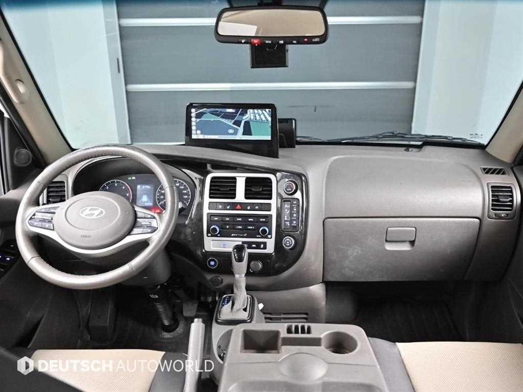 Hyundai Porter Double Cab/ Long Wheelbase Smart 8